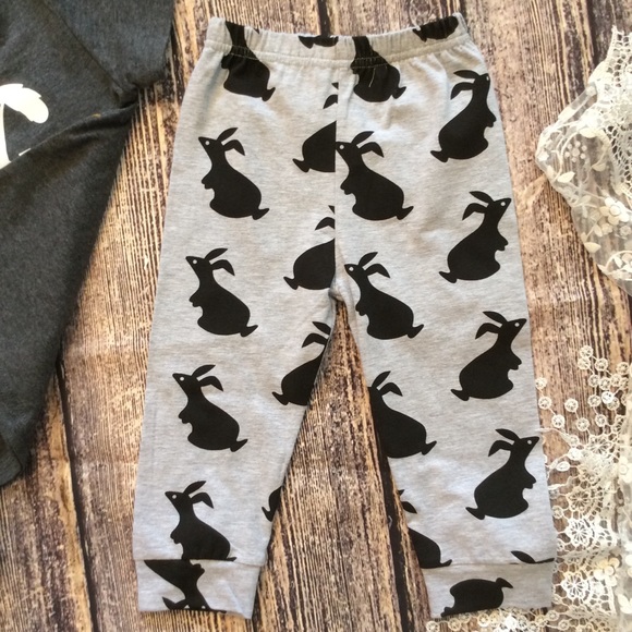 SHOW ME THE BUNNY 2pc Outfit - Picture 3 of 3